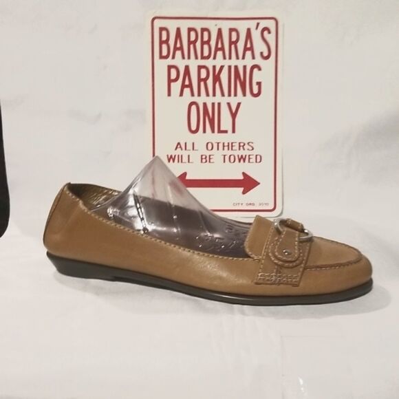 AEROSOLES TAN BALLET FLATS SZ 10 WIDE - Picture 1 of 7